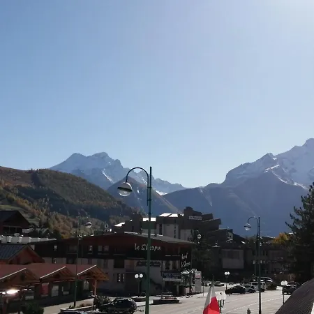 Grand Studio Neuf 31m² 2 Alpes Plein Centre Apartment *